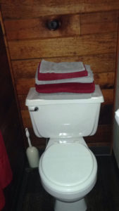 anchor-inn-campground-cabin-2-7
